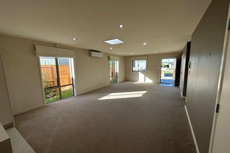 Photo of property in 5 Coprosma Close, Papamoa Beach, Papamoa, 3118