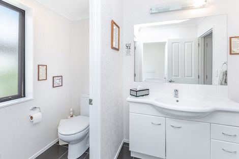 Photo of property in 9 Dornoch Lane, Morrinsville, 3300