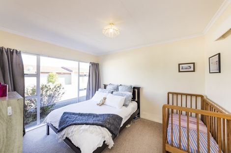 Photo of property in 81a Vogel Street, Roslyn, Palmerston North, 4414
