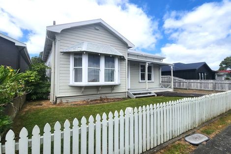 Photo of property in 23 Hereford Street, West End, Palmerston North, 4410