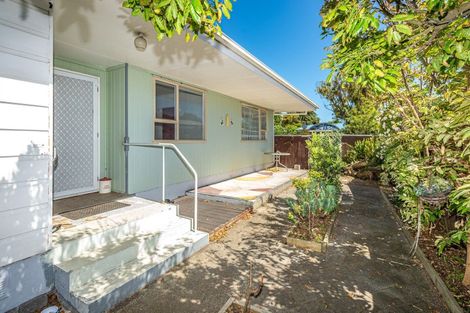 Photo of property in 25 Carson Street, Castlecliff, Whanganui, 4501