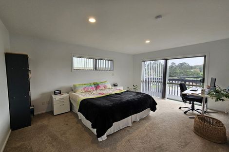 Photo of property in 24 Carillon Place, Massey, Auckland, 0614