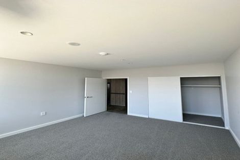 Photo of property in Unit 106,l1, 106/14 Laings Road, Hutt Central, Lower Hutt, 5010
