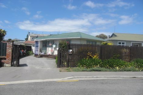 Photo of property in 102 Burke Street, Addington, Christchurch, 8024