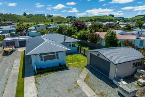 Photo of property in 10 Warwick Street, Oamaru North, Oamaru, 9400