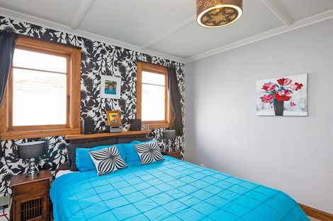 Photo of property in 6 Karaka Street, Hokowhitu, Palmerston North, 4410