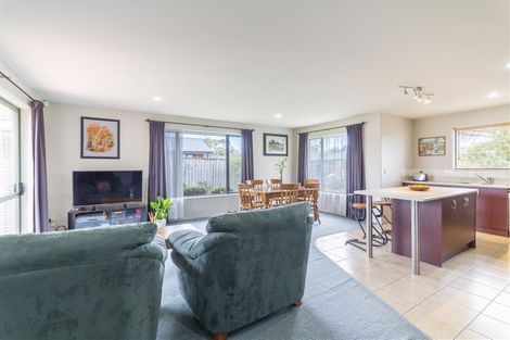 Photo of property in 7 Kinsella Crescent, Aidanfield, Christchurch, 8025