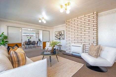 Photo of property in 61 Terry Crescent, Milson, Palmerston North, 4414