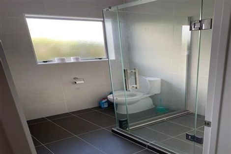 Photo of property in 6 Melmore Place, Pinehill, Auckland, 0632