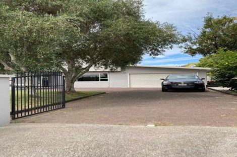 Photo of property in 313 Hobsonville Road, Hobsonville, Auckland, 0618