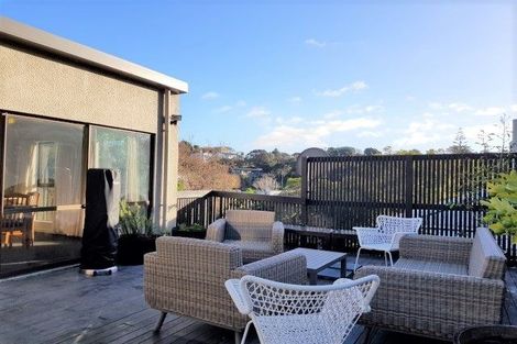 Photo of property in 3 Oak Avenue, Paremata, Porirua, 5024