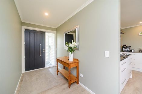 Photo of property in 19 George Street, Bulls, 4818