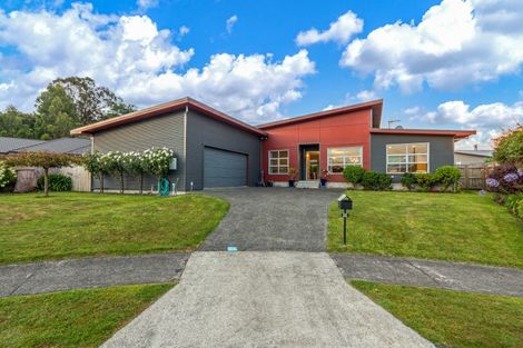 Photo of property in 17 Ursula Drive, Feilding, 4702