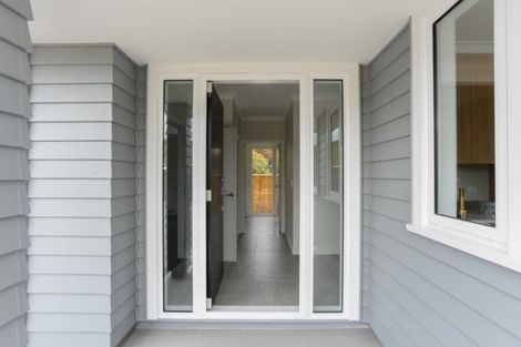 Photo of property in 16 West Place, Greenmeadows, Napier, 4112