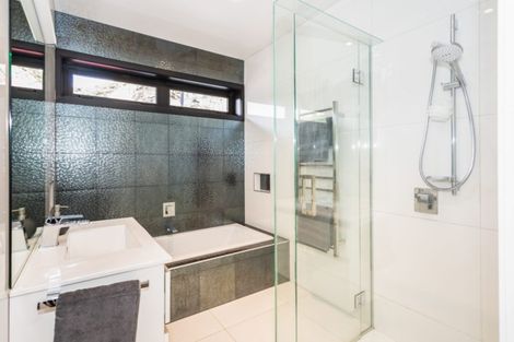 Photo of property in 39 Stoke Street, Sumner, Christchurch, 8081