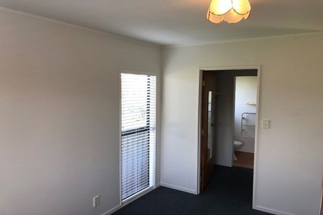 Photo of property in 1/64 Nile Road, Milford, Auckland, 0620