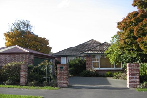 Photo of property in 116 Hamilton Avenue, Ilam, Christchurch, 8041