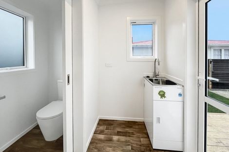 Photo of property in 27 Glasgow Street, Takaro, Palmerston North, 4412