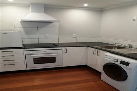 Photo of property in 231 The Terrace, Wellington Central, Wellington, 6011