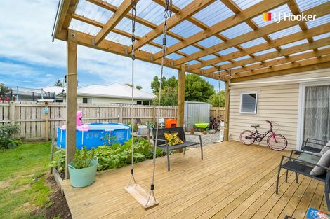 Photo of property in 17 Wesley Street, South Dunedin, Dunedin, 9012