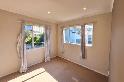 Photo of property in 38 Borneo Drive, Fairview Heights, Auckland, 0632