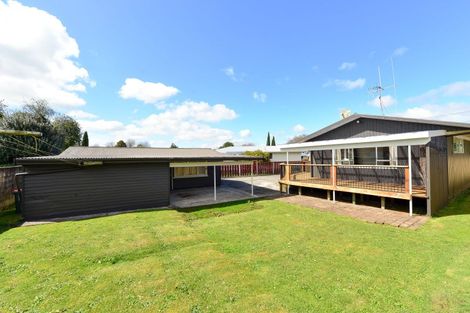 Photo of property in 32 Northolt Road, Fairview Downs, Hamilton, 3214