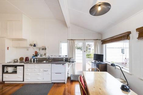 Photo of property in 202 Park Road, Hokowhitu, Palmerston North, 4410