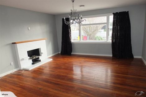 Photo of property in 106 Avonhead Road, Avonhead, Christchurch, 8042