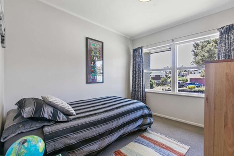 Photo of property in 63 Saffron Street, Birkdale, Auckland, 0626