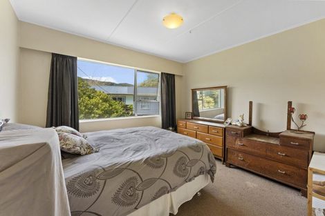 Photo of property in 21b Bexley Grove, Wainuiomata, Lower Hutt, 5014