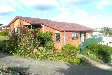 Photo of property in 23 Miriam Corban Heights, Henderson, Auckland, 0612