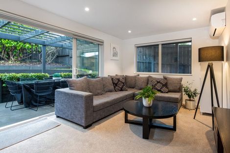 Photo of property in 7b Gulf Road, Murrays Bay, Auckland, 0630