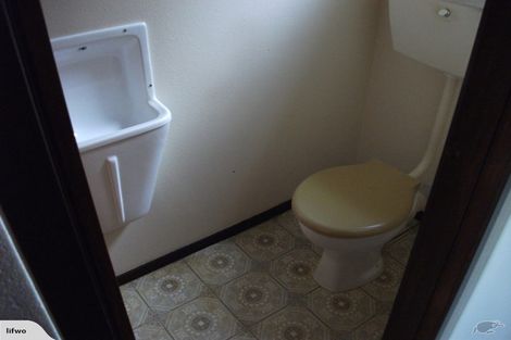 Photo of property in 22 Callender Place, Shelly Park, Auckland, 2014