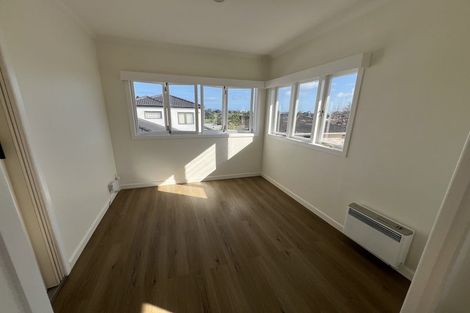 Photo of property in 61 Oakdale Road, Mount Roskill, Auckland, 1041