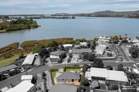 Photo of property in 11b Lloyd Street, Parkvale, Tauranga, 3112