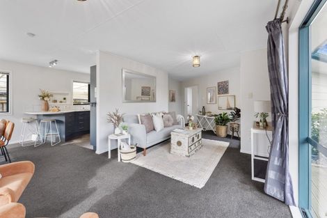 Photo of property in 175a Mill Road, Otaki, 5512