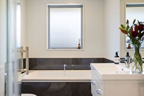 Photo of property in 41 Peterley Road, Lower Shotover, Queenstown, 9304