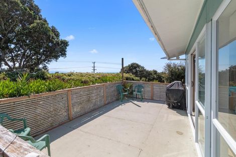 Photo of property in 116 Seaforth Road, Waihi Beach, 3611