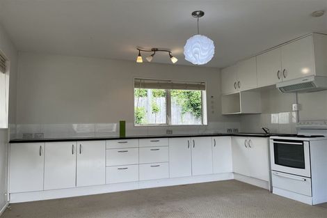 Photo of property in 36 Reelick Avenue, Pakuranga Heights, Auckland, 2010