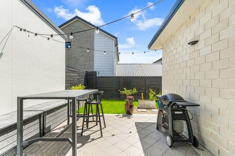 Photo of property in 31b Westgate Drive, Westgate, Auckland, 0614