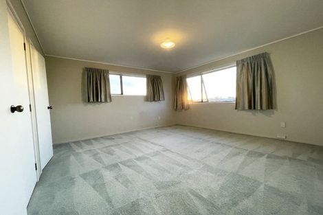 Photo of property in 1/9 Delamare Court, Sunnynook, Auckland, 0632