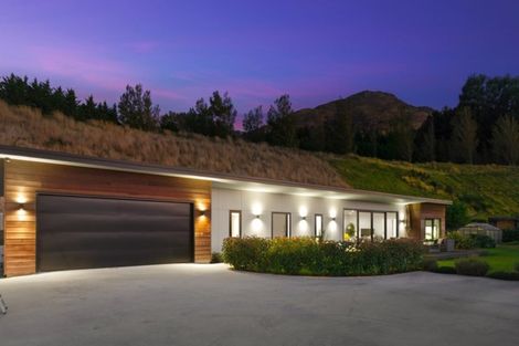 Photo of property in 72 Risinghurst Terrace, Lower Shotover, Queenstown, 9304