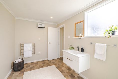 Photo of property in 41 Bathgate Street, South Dunedin, Dunedin, 9012