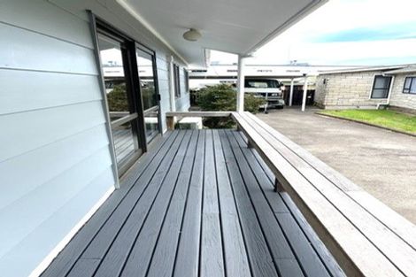 Photo of property in 15 Takanini Road, Takanini, 2112