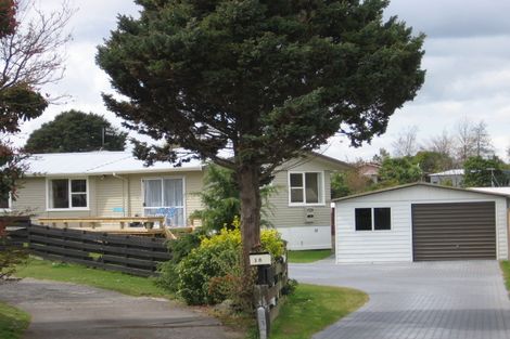 Photo of property in 20 Jade Place, Pukehangi, Rotorua, 3015