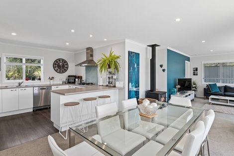 Photo of property in 5 Mack Street, Foxton Beach, Foxton, 4815