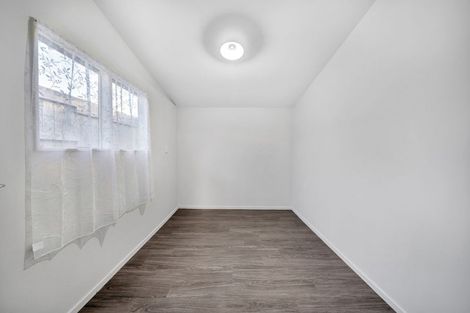 Photo of property in 38 Pinedale Place, Henderson, Auckland, 0610