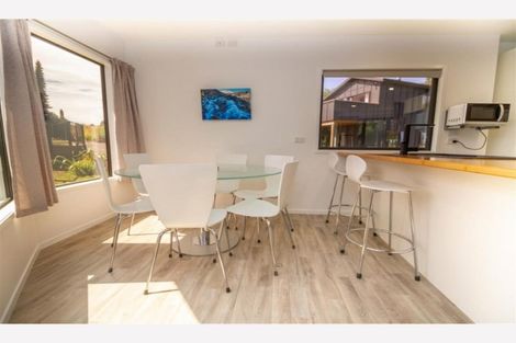 Photo of property in 2 Park Avenue Mews, Ohakune, 4625