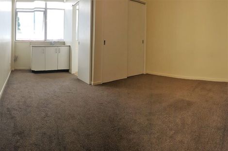 Photo of property in 3/5 Felton Mathew Avenue, St Johns, Auckland, 1072