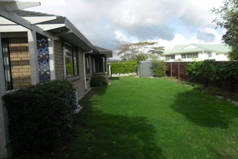 Photo of property in 143 Realm Drive, Paraparaumu, 5032